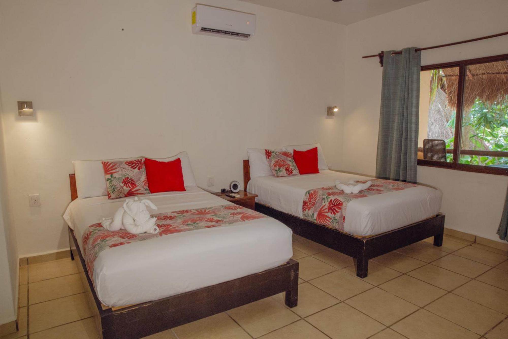 Aluxes Bacalar Hotel Exterior photo